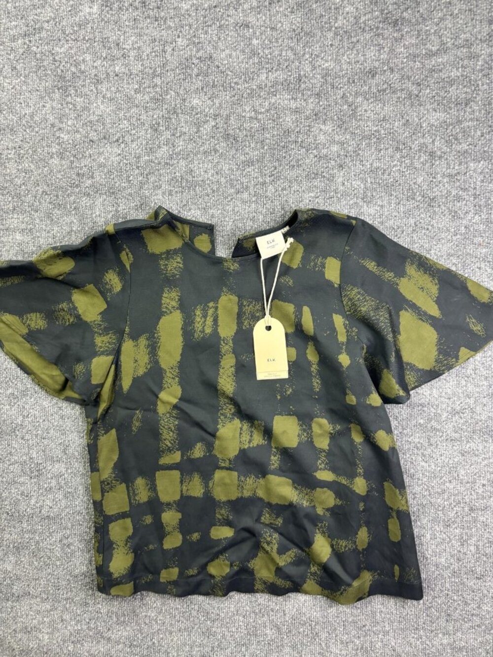 Elk Blouse Womens 4 Olive Green Check Short Sleeve Round Neck Lightweight Top